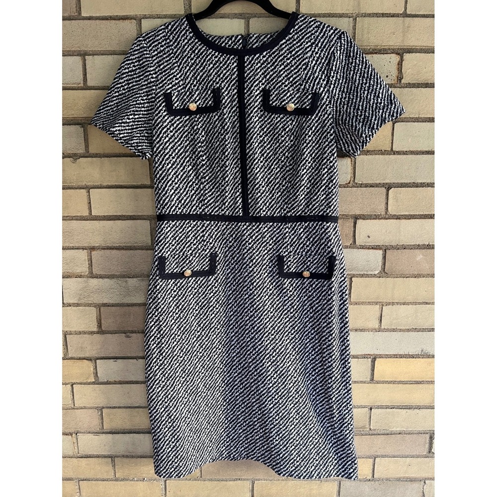 Talbots Navy White Knit Short Sleeve Sheath Dress Size 4 Gold Buttons